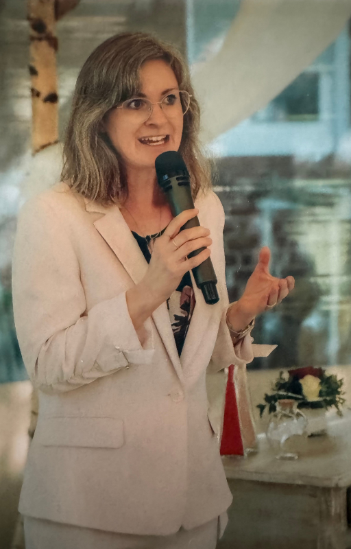 Pia Portrait My Story